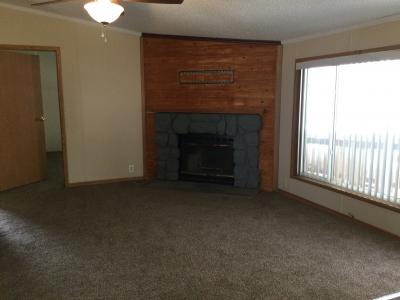 Photo 5 of 9 of home located at 28644 Parkview Flat Rock, MI 48134
