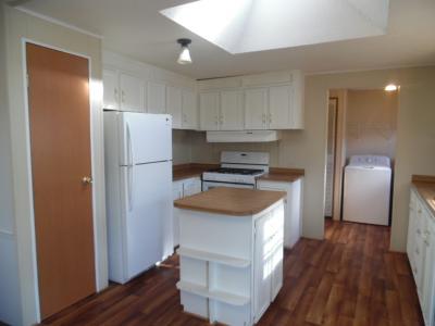 Photo 2 of 6 of home located at 29247 Hazelwood Flat Rock, MI 48134