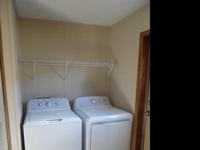 Photo 5 of 6 of home located at 29247 Hazelwood Flat Rock, MI 48134