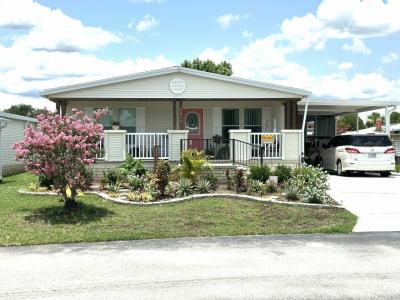 Mobile Home at 4015 Russian Olive Ln Zephyrhills, FL 33541