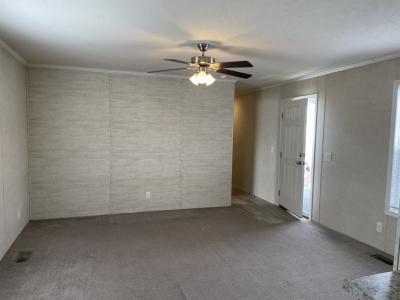 Photo 4 of 9 of home located at 4764 Runton Ct Sterling Heights, MI 48310