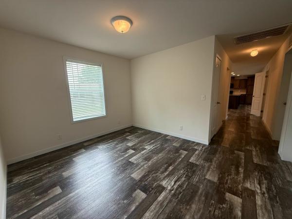 2020 Clayton - Middlebury Mobile Home