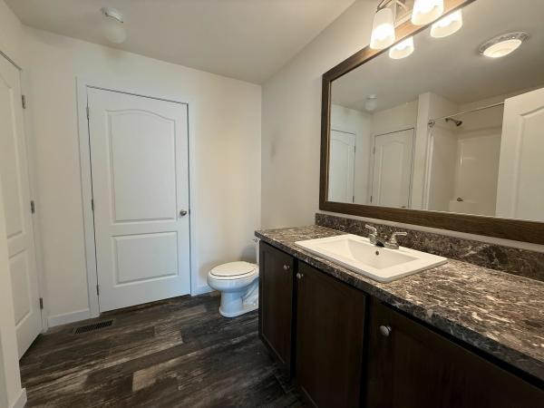 2020 Clayton - Middlebury Mobile Home