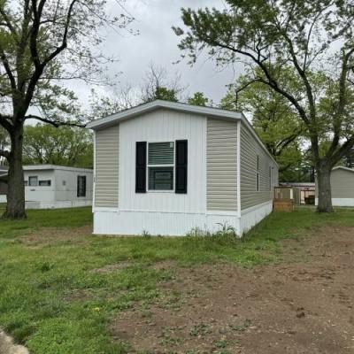 Photo 3 of 33 of home located at 2800 West Memorial Drive #0108 Muncie, IN 47302