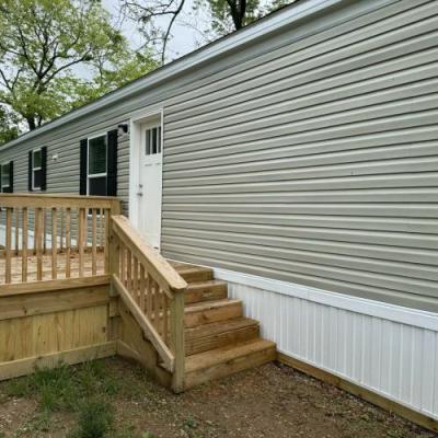 Photo 4 of 33 of home located at 2800 West Memorial Drive #0108 Muncie, IN 47302