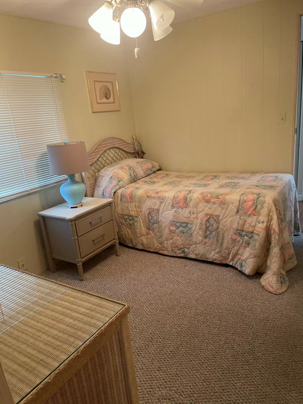 1979 Homes of Merit Dutch Manor Mobile Home
