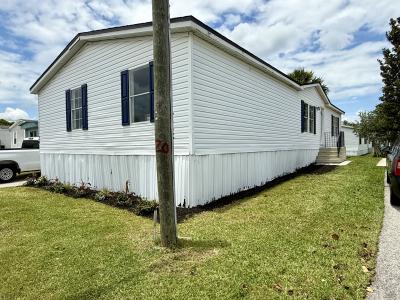 Photo 2 of 3 of home located at 191 Windsor Court Sanford, FL 32773