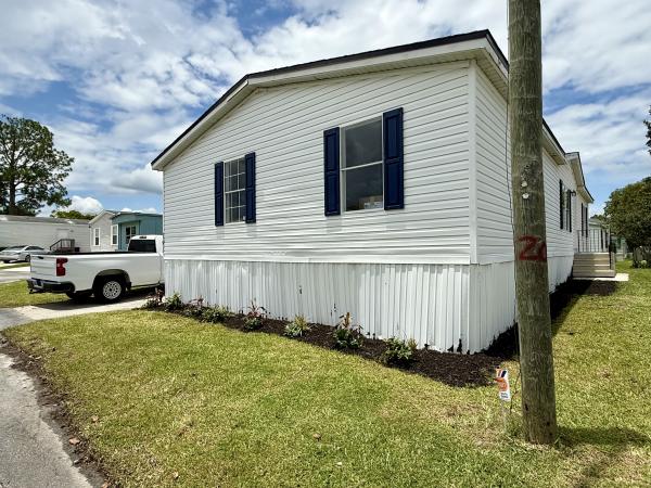 2006 FTWD FLFL570AB32451TR21 Mobile Home
