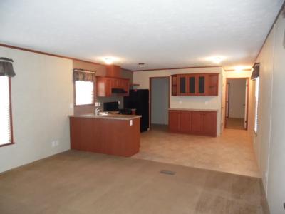 Photo 4 of 12 of home located at 62430 Locust Rd Lot 135 South Bend, IN 46614