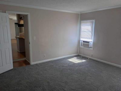 Photo 5 of 11 of home located at 63 Sullivan-Kilraine #34 Hattiesburg, MS 39402