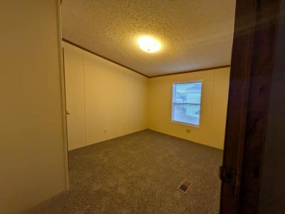 Photo 3 of 11 of home located at 461 Buchanan Dr Davison, MI 48423