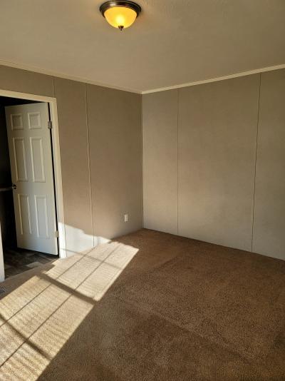 Photo 4 of 6 of home located at 4261 Grange Hall Rd #6 Holly, MI 48442