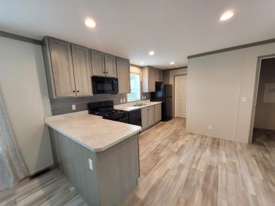 Mobile Home at 343 Stratford Dimondale, MI 48821