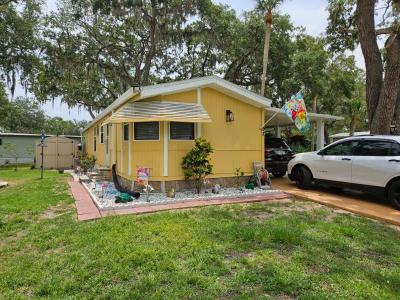 Mobile Home at 9705 Hickory Hollow Rd Lot 93 Leesburg, FL 34788