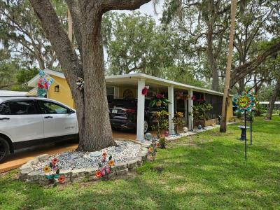 Photo 3 of 16 of home located at 9705 Hickory Hollow Rd Lot 93 Leesburg, FL 34788