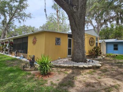 Photo 5 of 16 of home located at 9705 Hickory Hollow Rd Lot 93 Leesburg, FL 34788