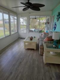 1982 TWIN Mobile Home