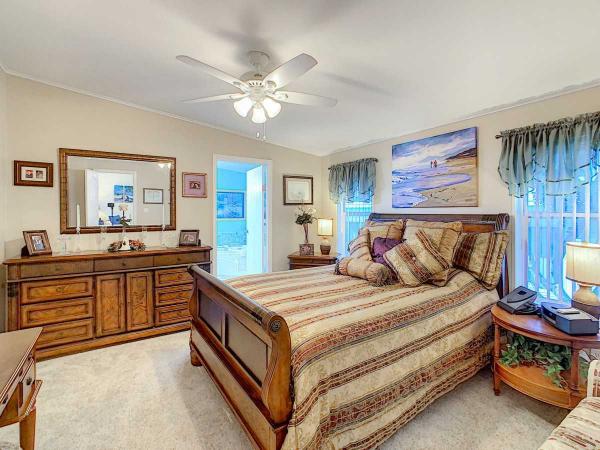 2000 Palm Harbor Manufactured Home