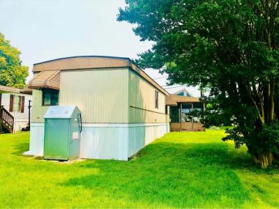 Photo 5 of 16 of home located at 14 Shore Rd Edgemere, MD 21219