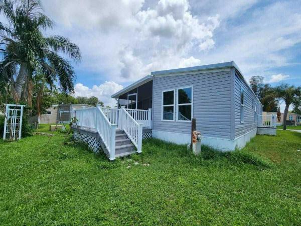 1976 SOUT Manufactured Home