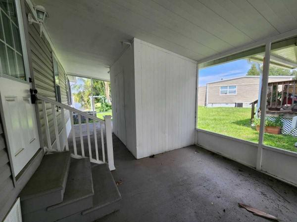 1976 SOUT Manufactured Home