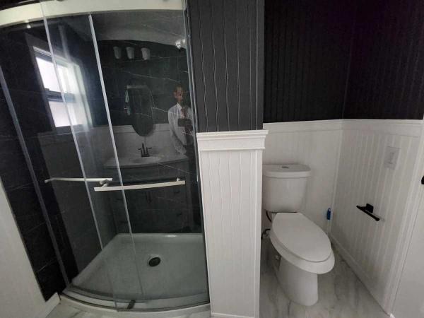 1976 SOUT Manufactured Home