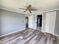 1976 SOUT Manufactured Home