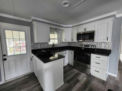 Photo 5 of 31 of home located at 6203 Starboard Ln Tampa, FL 33611