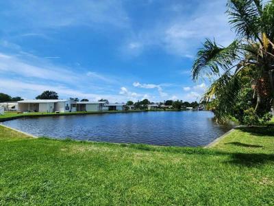Photo 2 of 31 of home located at 6203 Starboard Ln Tampa, FL 33611
