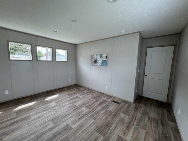2025 Mobile Home
