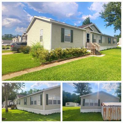 Photo 2 of 13 of home located at 6539 Townsend Rd. Jacksonville, FL 32244
