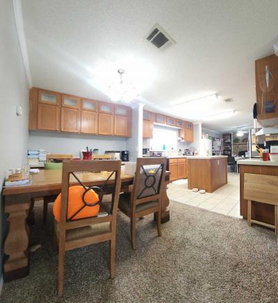 Photo 5 of 13 of home located at 6539 Townsend Rd. Jacksonville, FL 32244