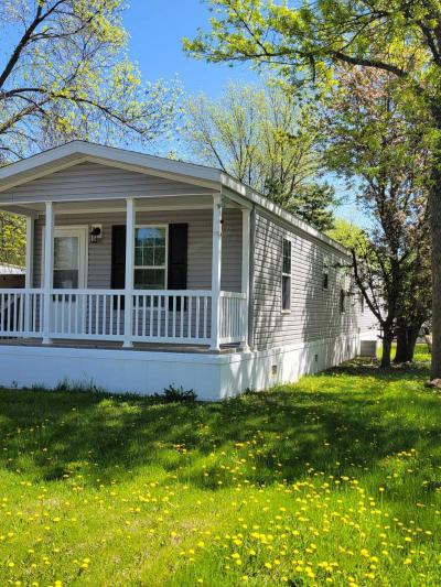 Photo 2 of 9 of home located at 208 Hudson Ave Mankato, MN 56001