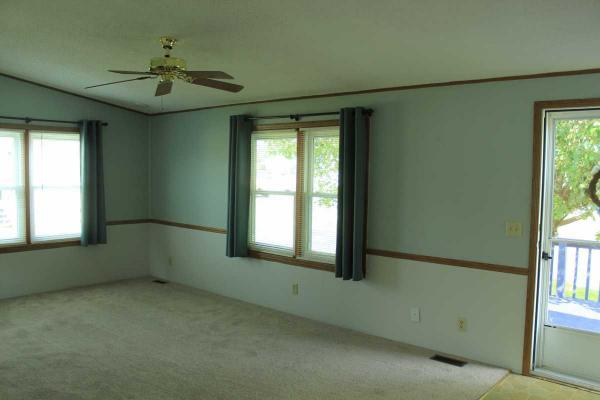 1989 PARKWOOOD............................... Manufactured Home