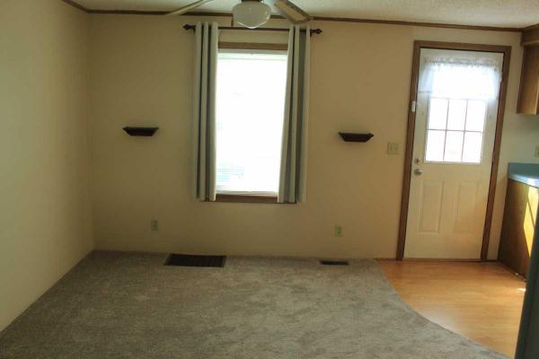1989 PARKWOOOD............................... Manufactured Home