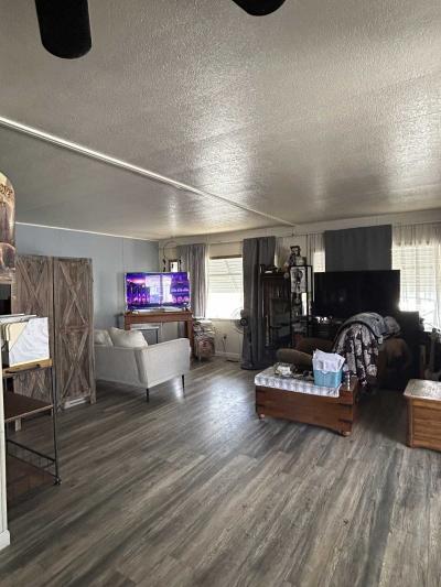 Photo 4 of 12 of home located at 6 Mobile Manor Reno, NV 89506