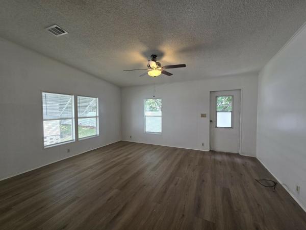 1992 MERI FLHMBL58033327A/B Mobile Home