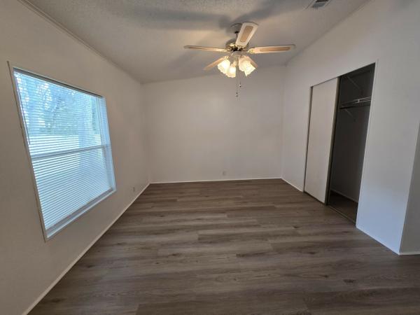 1992 MERI FLHMBL58033327A/B Mobile Home