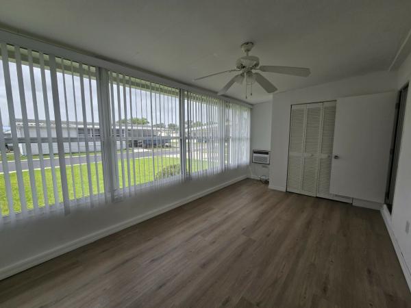 1992 MERI FLHMBL58033327A/B Mobile Home