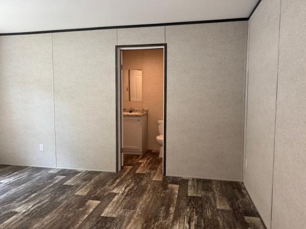 2025 Champion Home Builders, Inc. mobile Home