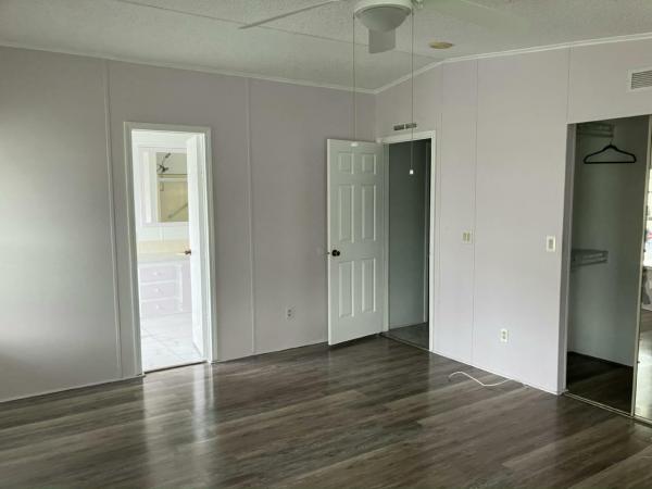 1988 HS Glen Manufactured Home