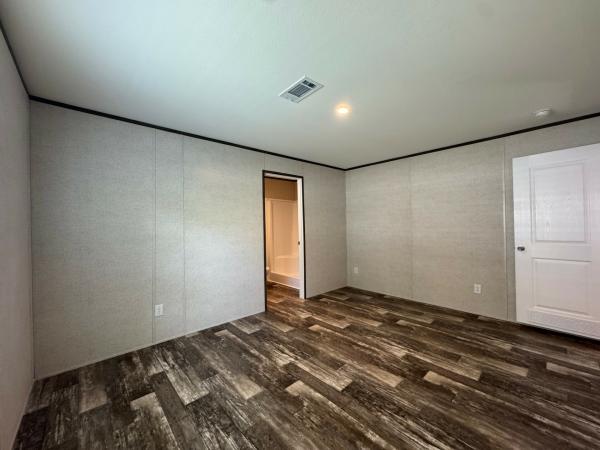 2025 Champion Home Builders, Inc. mobile Home