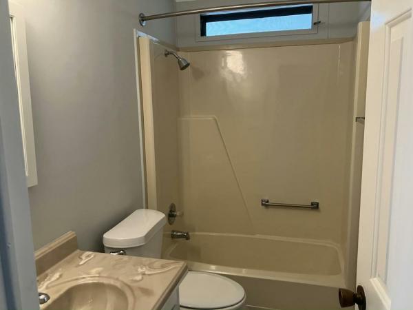 1988 HS Glen Manufactured Home