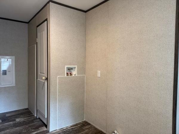 2025 Champion Home Builders, Inc. mobile Home
