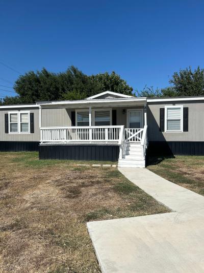 Mobile Home at 7109 W Loop 1604N Lot #82 San Antonio, TX 78254