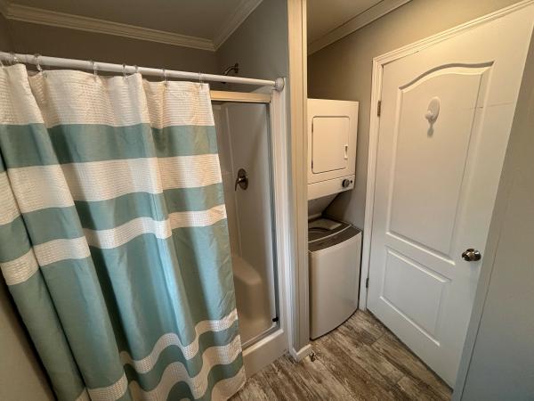 2019 Champion RH1431Z W/ PORCH Mobile Home