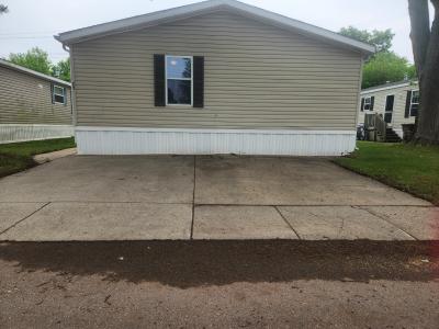 Mobile Home at 75 Suzanne Blvd. White Lake, MI 48386