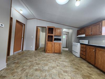 Photo 5 of 14 of home located at 75 Suzanne Blvd. White Lake, MI 48386