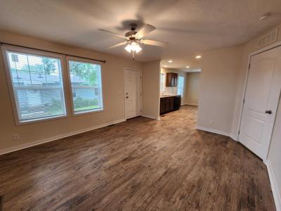 Photo 2 of 36 of home located at 3652 Cedar Loop #740 Clarkston, MI 48348