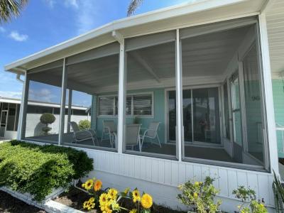 Photo 2 of 20 of home located at 960 Roseau Avenue Venice, FL 34285
